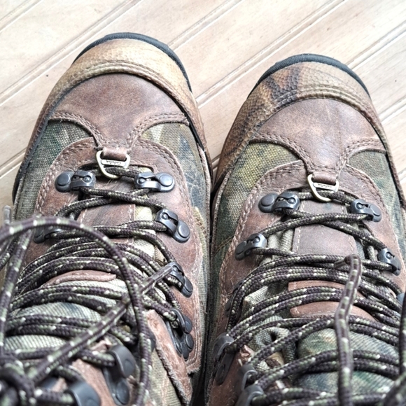 Cabela’s Thinsulate Ultra Heavy Duty Hunting Camo Leather High Top Boots - Picture 2 of 12